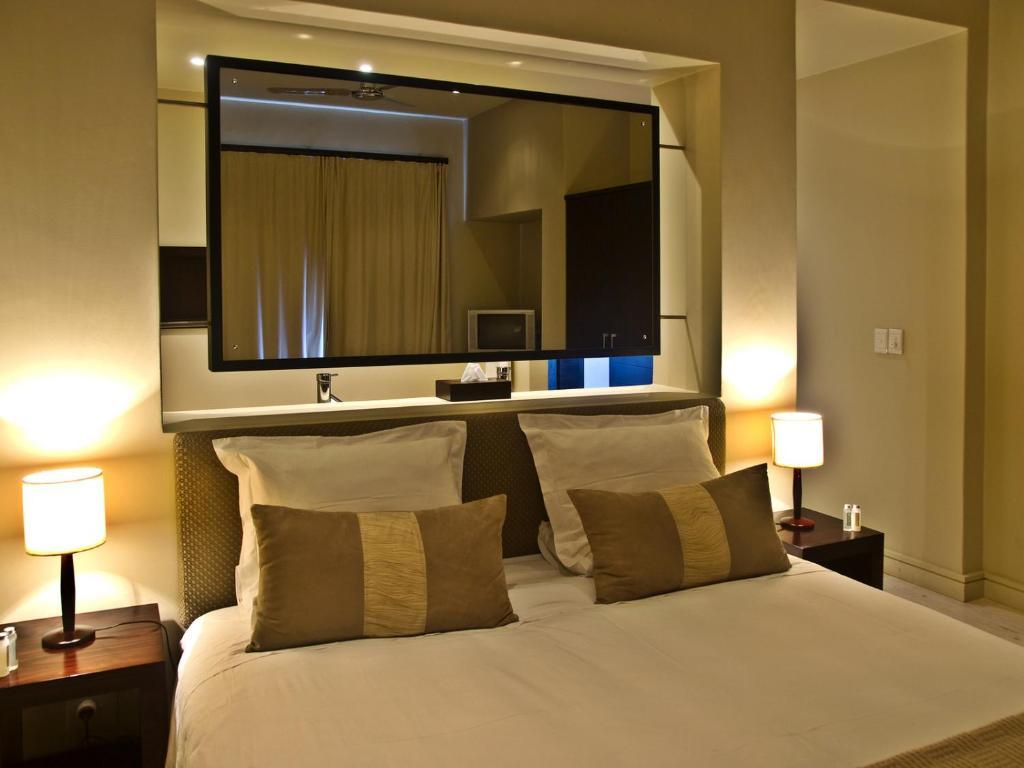 Lodge On The Lake And Wellness Spa Wilderness Phòng bức ảnh
